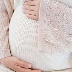 其中Tesla➕ 期望在 🍤👻26 🌛⛈年底覆盖美国 1🎑🏓/4~🦉